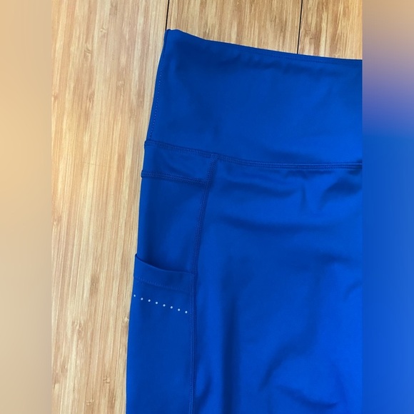 Blue Women's Athletic Leggings - Picture 3 of 5
